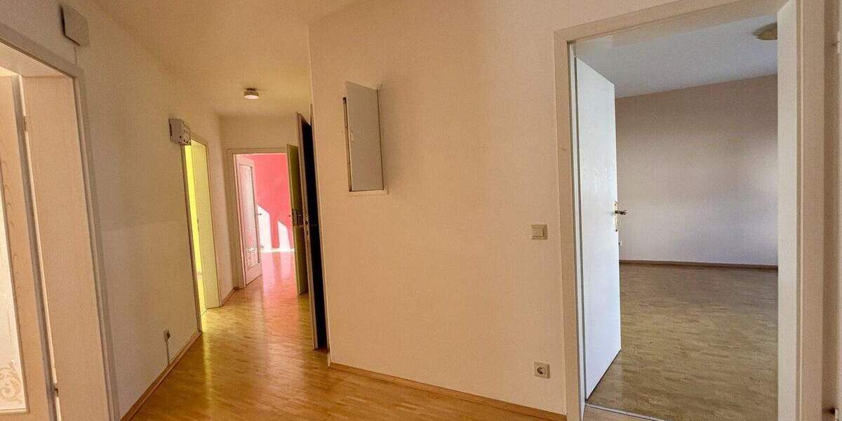 Etagenwohnung Erlangen / Büchenbach Büchenbach - 4 Zimmer, 108 m&sup2;, 469.000&euro; | Angebot:25780184