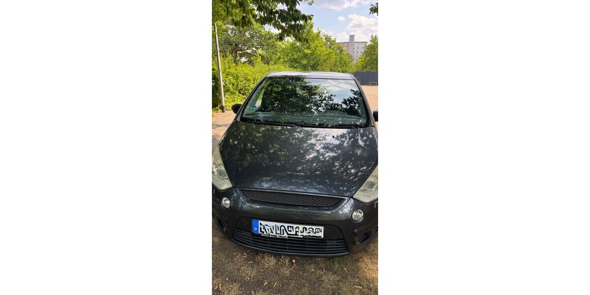 Ford S-Max 252.100 km 4.350 &euro; Nürnberg 90473