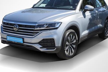 VW Touareg 26.150 km 61.480 € Forchheim 91301