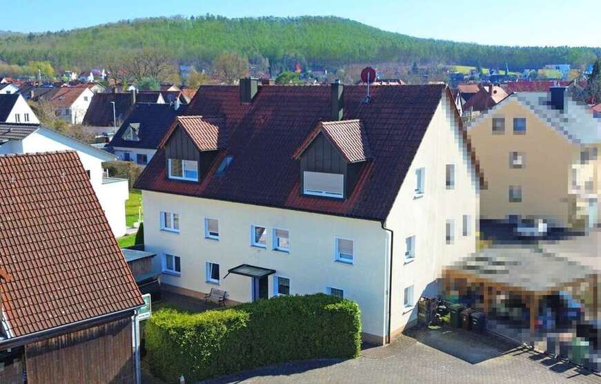 Haus zum Kaufen in Bubenreuth 799.000 € 165 m²