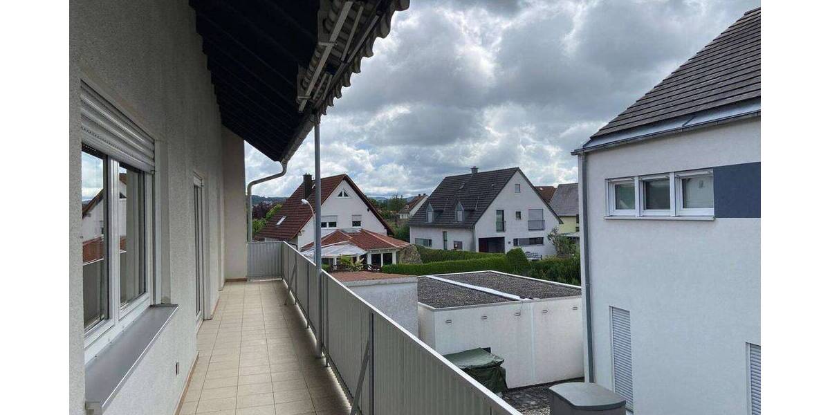 Etagenwohnung Forchheim Burk - 4 Zimmer, 104 m&sup2;, 950&euro; | Angebot:26878792