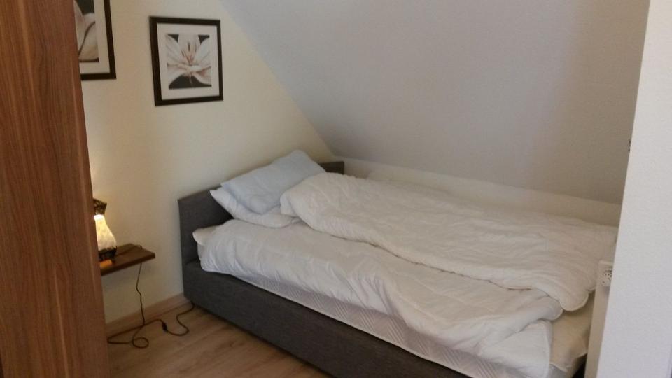 Dachgeschoßwohnung Neunkirchen am Brand - 1 Zimmer, 45 m&sup2;, 550&euro; | Angebot:26444217