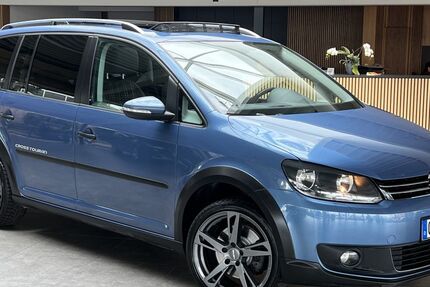 VW Touran 177.701 km 9.000 &euro; Cadolzburg bei Nürnberg 90556