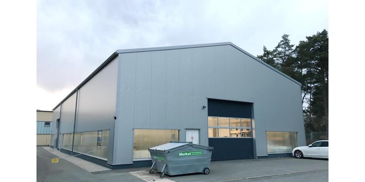 Moderne freitragende Halle mit Bürofläche zu vermietenm, Mühllach, Röthenbach zimmer