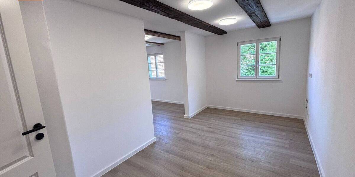 Einfamilienhaus Engelthal - 7 Zimmer, 216 m&sup2;, 1.990&euro; | Angebot:26694551