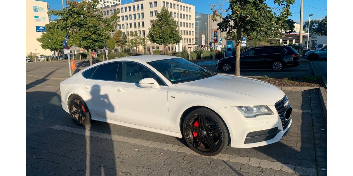 Audi A7 205.123 km 18.200 € Nürnberg 90461