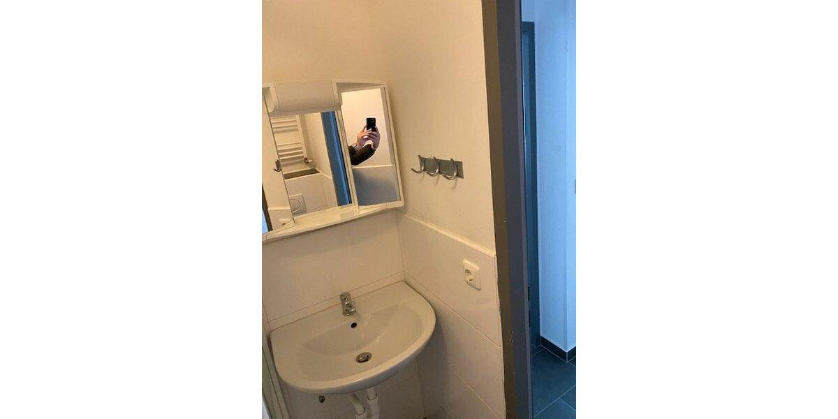 Etagenwohnung Nürnberg Sankt Leonhard - 2 Zimmer, 58 m&sup2;, 700&euro; | Angebot:27571959