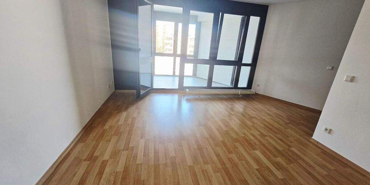 Etagenwohnung Nürnberg Röthenbach b Schweinau - 2 Zimmer, 66 m&sup2;, 235.000&euro; | Angebot:25731699
