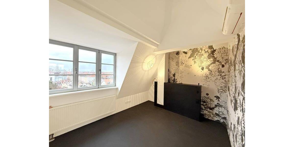 Etagenwohnung Nürnberg Glockenhof - 3 Zimmer, 134 m&sup2;, 2.449&euro; | Angebot:26257773