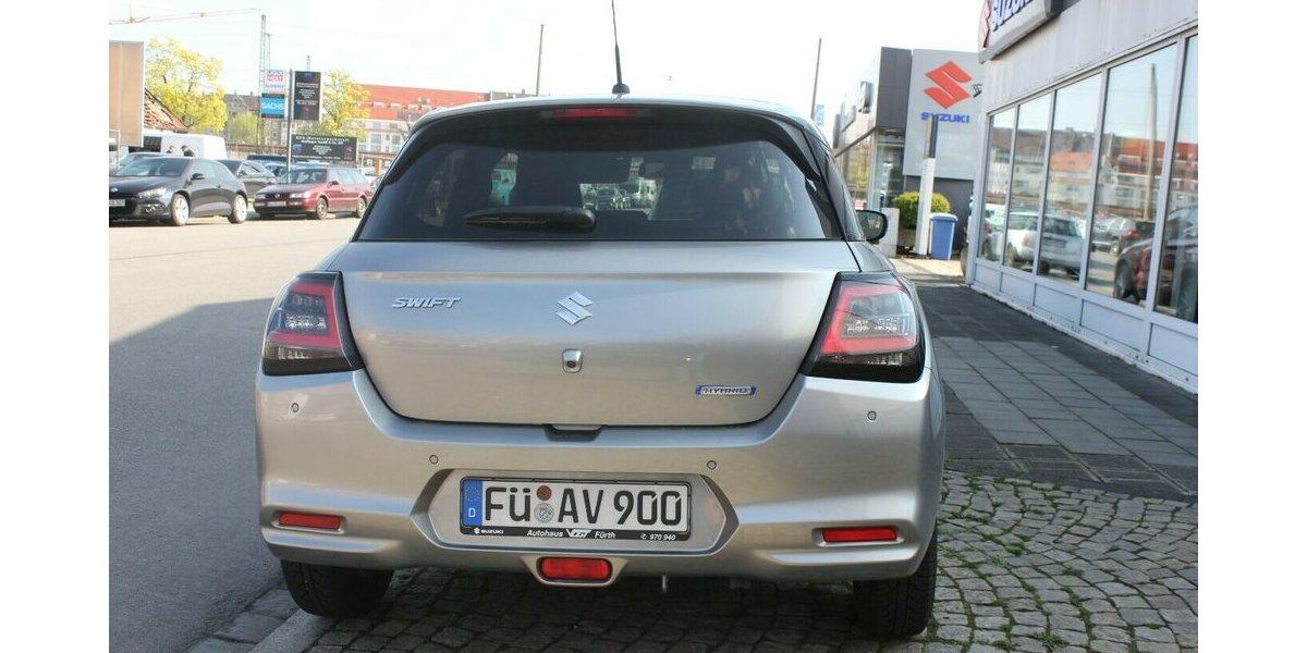 Suzuki Swift 1.2 Dualjet Hybrid 61 kW Comfort+ 14.500 km 18.990 &euro; Fürth 90763