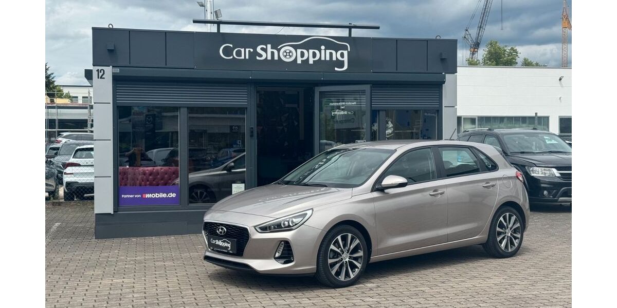 Hyundai i30 64.970 km 13.980 &euro; Roth 91154