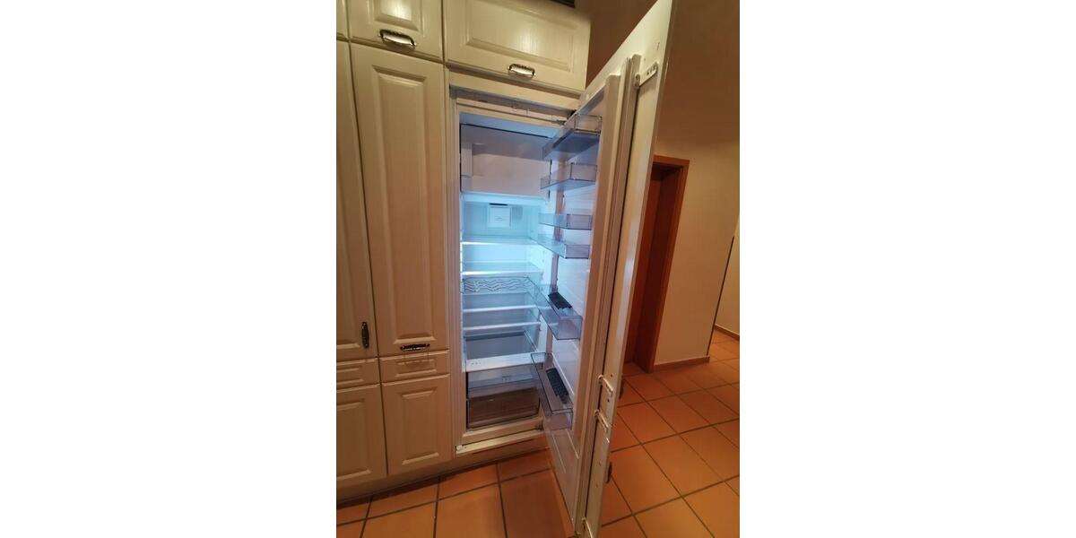 Traum Maisonettewohnung teilmöbliert mit 3 Balkonen, Einbauküche 3 zimmer