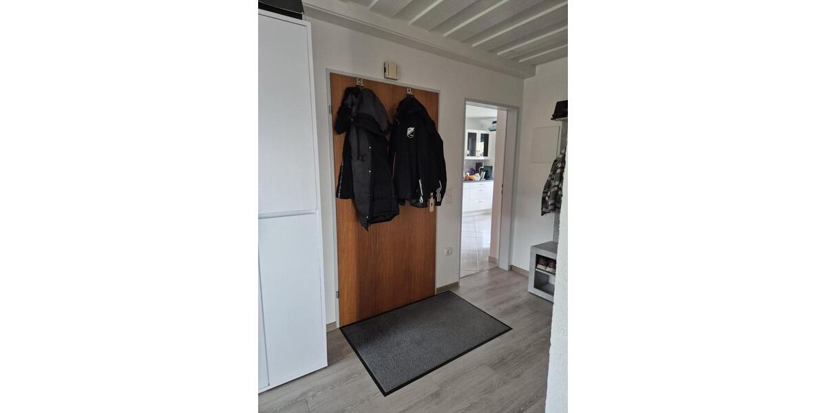 Etagenwohnung Igensdorf - 3 Zimmer, 118 m&sup2;, 1.180&euro; | Angebot:26624080