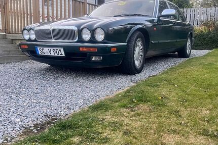 Jaguar Daimler 215.000 km 10.900 € Schwabach 91126
