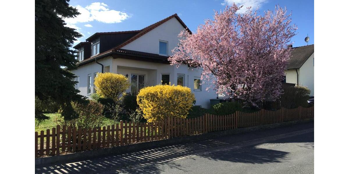 Röttenbach- Perfekt für Familien- attraktive Lage mit Garten 5 zimmer