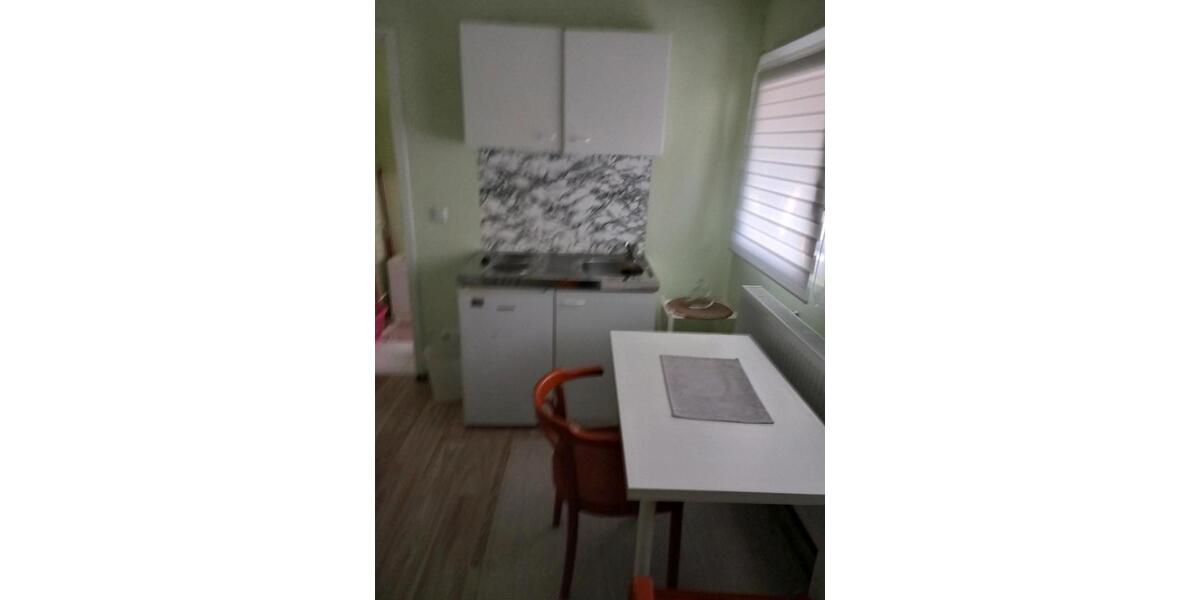 1 zimmerwohnung 15 qm möbliert wc dusche in nürnbeeg reichelsdorf 1 zimmer