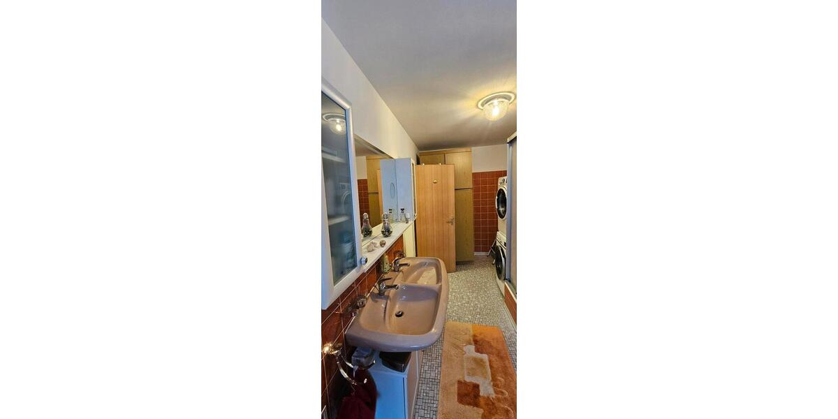 Erdgeschoßwohnung Schwaig Bei Nürnberg - 3 Zimmer, 100 m&sup2;, 900&euro; | Angebot:25179992