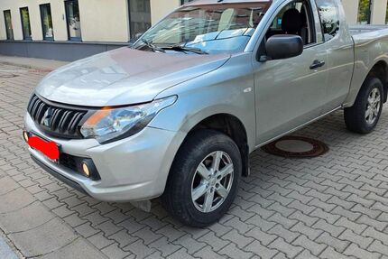 Mitsubishi L200 179.000 km 11.490 &euro; Nürnberg 90441