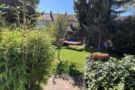 Haus zum Kaufen in Nürnberg 460.000 € 107.02 m² 4.5 zimmer