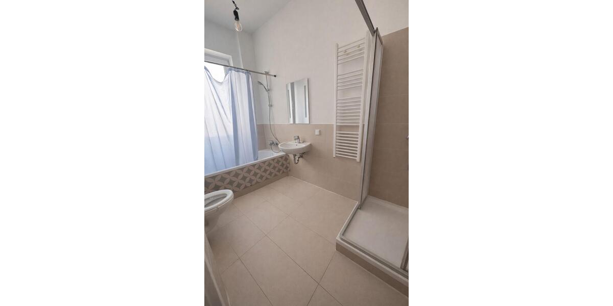 Etagenwohnung Nürnberg Hasenbuck - 4 Zimmer, 110 m&sup2;, 1.425&euro; | Angebot:26477227