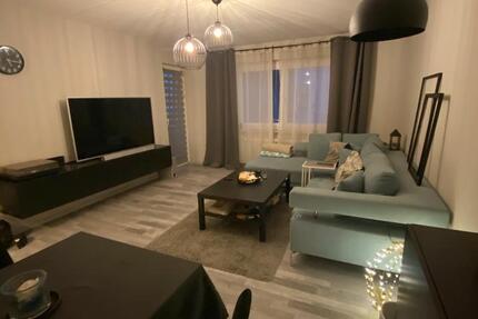 Provisionsfrei! 4-Zi.-Wohnung Balkon | 77 qm | TG | voll möbliert 4 zimmer