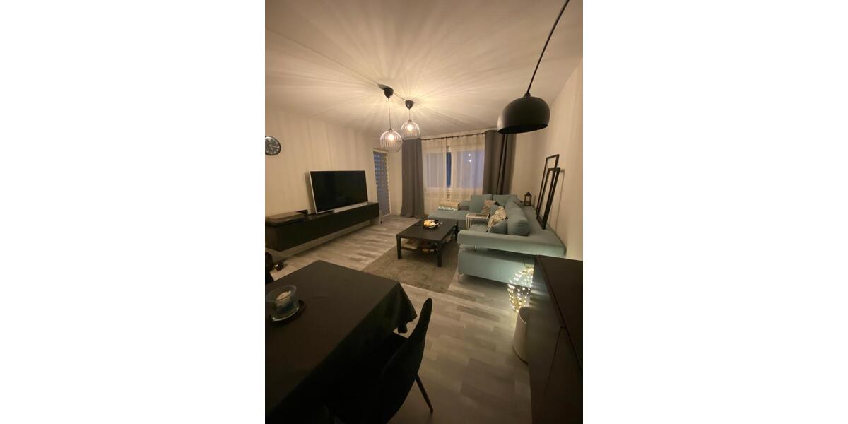 Provisionsfrei! 4-Zi.-Wohnung Balkon | 77 qm | TG | voll möbliert 4 zimmer