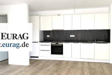 FÜ: Erstbezug! Schöne, helle 2-Zi-Whg (1.OG) mit EBK, Balkon, Aufzug + TG-Stellplatz 2 zimmer