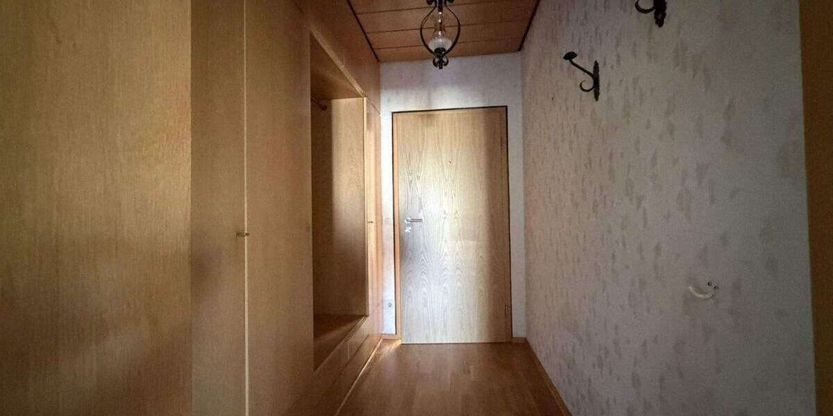 Etagenwohnung Erlangen Büchenbach - 3 Zimmer, 97 m&sup2;, 1.050&euro; | Angebot:25835204