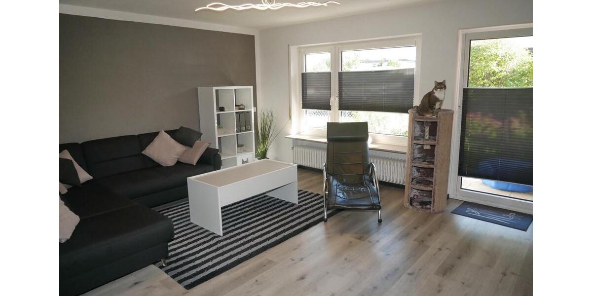 Reihenhaus Hersbruck - 5 Zimmer, 130 m&sup2;, 2.000&euro; | Angebot:27614381