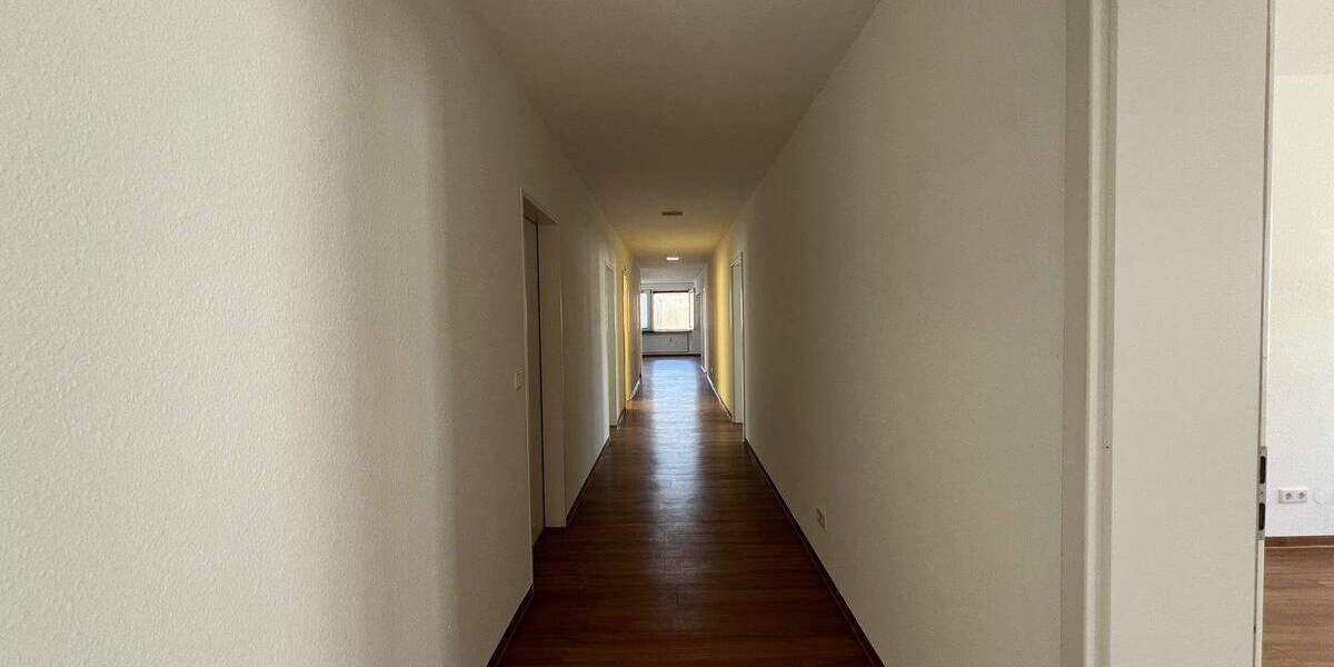 Gewerbeobjekt Erlangen Büchenbach - 9 Zimmer, 449.000&euro; | Angebot:23240853