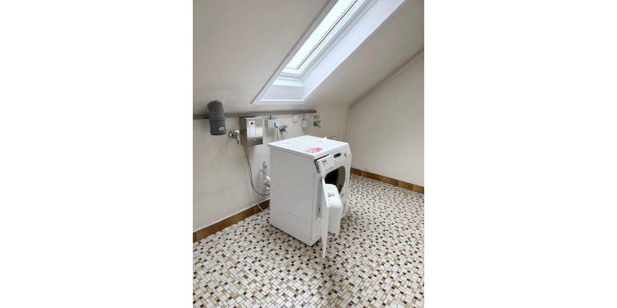 Etagenwohnung Nürnberg Steinbühl - 3 Zimmer, 82 m&sup2;, 299.000&euro; | Angebot:25686649