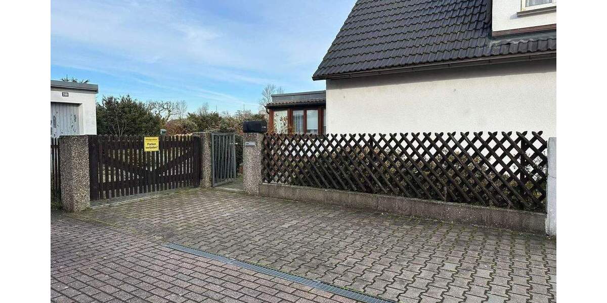 Rohdiamant in Bestlage: Doppelhaushälfte mit vielen Möglichkeiten 4 zimmer