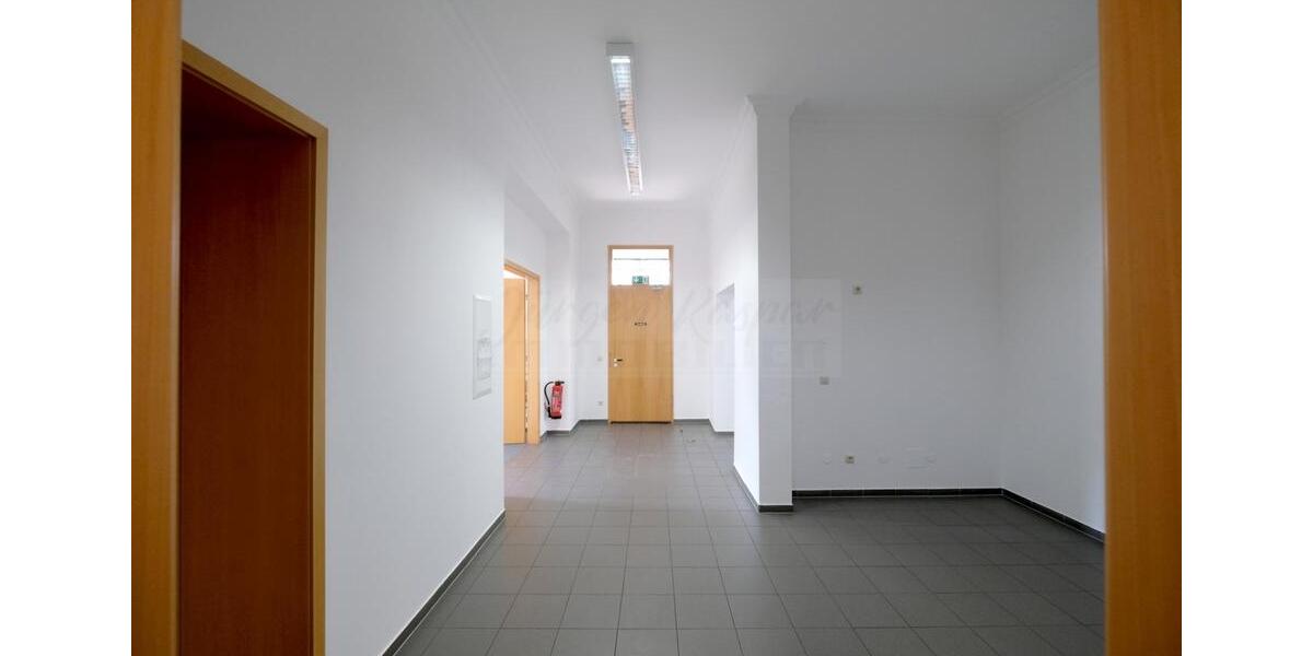 Dutzendteich: 228 m² Kanzlei-, Praxis-, Büroräume zur Miete zimmer