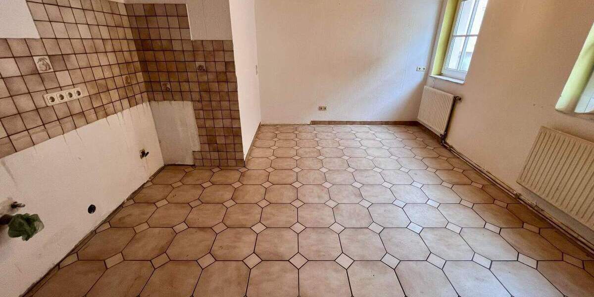 Einfamilienhaus Roth - 3 Zimmer, 110 m&sup2;, 1.200&euro; | Angebot:25667507