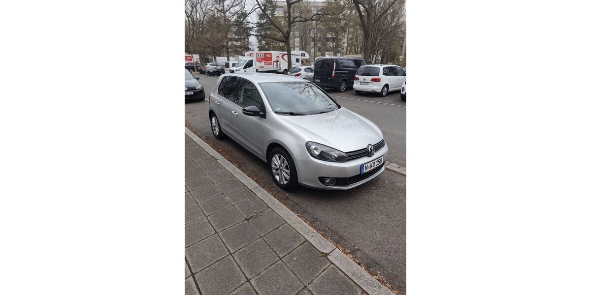 VW Golf 72.000 km 6.700 &euro; Nürnberg 90473