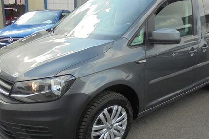 VW Caddy 163.700 km 11.900 &euro; Nürnberg 90431