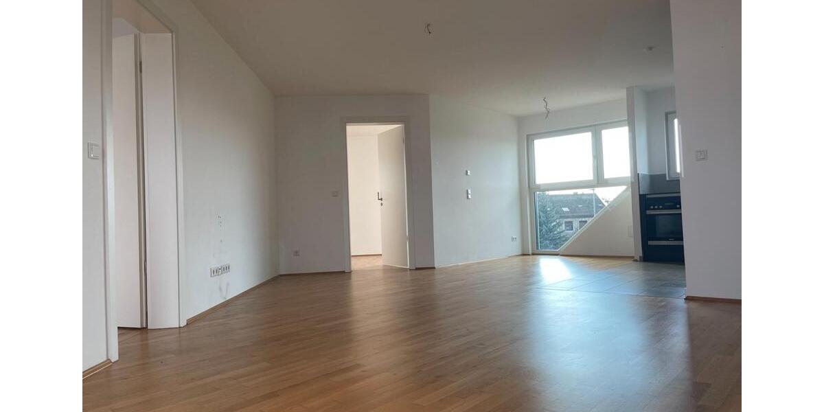 Einfamilienhaus Nürnberg Schnepfenreuth - 3.5 Zimmer, 101 m&sup2;, 1.800&euro; | Angebot:27612575