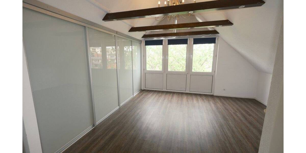 Etagenwohnung Fürth Nordstadt - 3 Zimmer, 96 m&sup2;, 359.000&euro; | Angebot:26912200