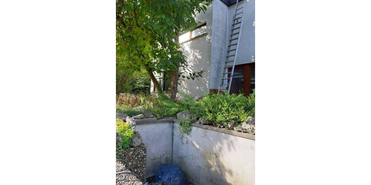 Einfamilienhaus Zirndorf Bronnamberg - 9 Zimmer, 160 m&sup2;, 469.000&euro; | Angebot:25662809