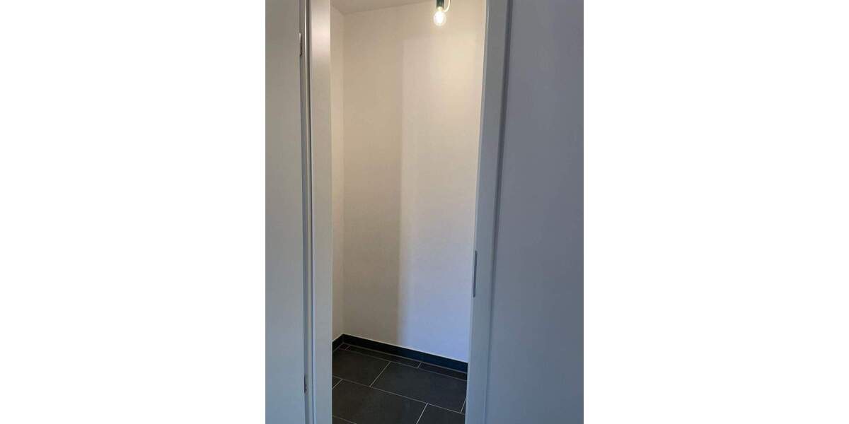 4-Zimmer-Wohnung mit Einbauküche in Dechsendorf 4 zimmer