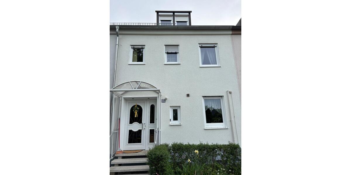Reihenhaus Nürnberg Holzheim - 5 Zimmer, 110 m&sup2;, 459.000&euro; | Angebot:26705226