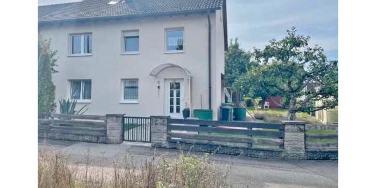 Vermietetes Reiheneckhaus in 91154 Roth 6 zimmer