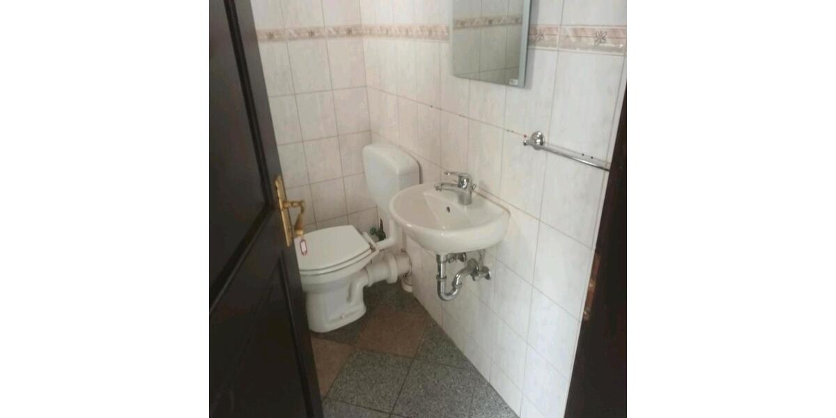 Einfamilienhaus Nürnberg Gibitzenhof - 5 Zimmer, 180 m&sup2;, 1.800&euro; | Angebot:26127549