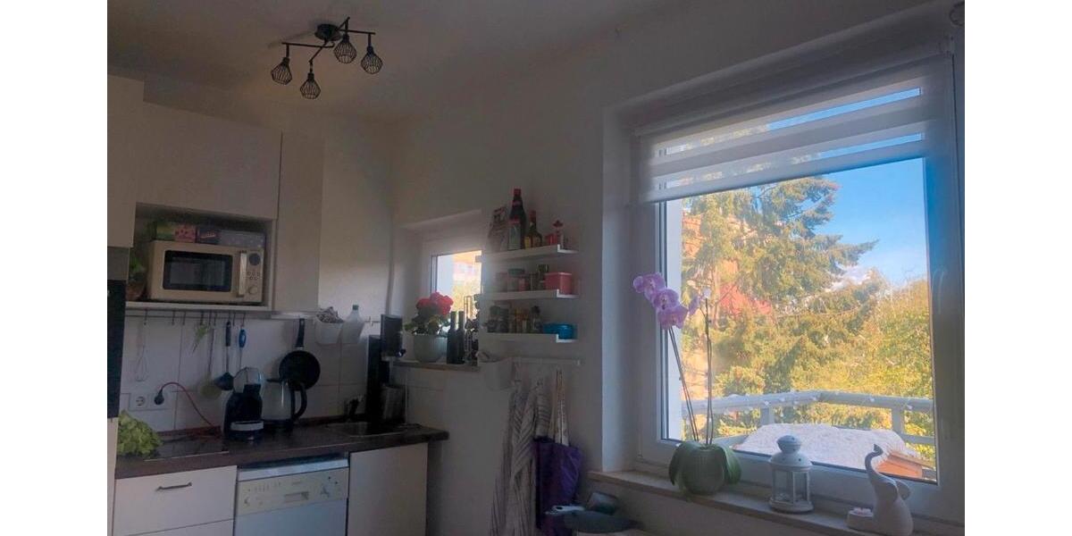 UNTERMIETE SCHÖNE 1-ZIMMER WOHNUNG MIT BALKON 1 zimmer