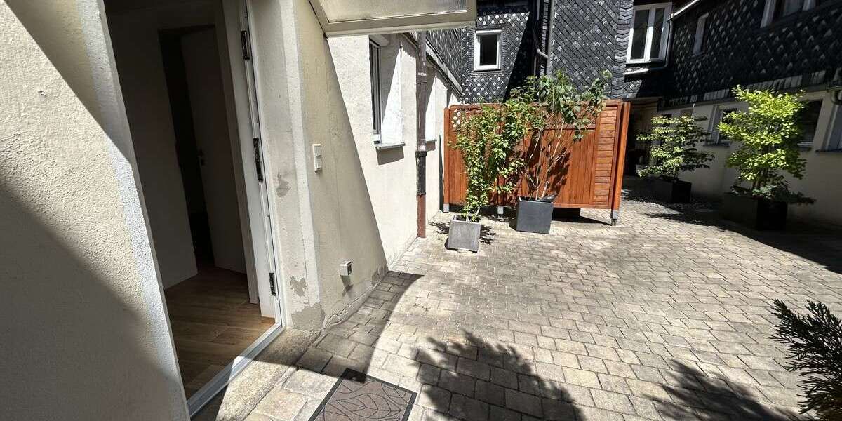 Etagenwohnung Fürth Altstadt - 3.5 Zimmer, 85 m&sup2;, 893&euro; | Angebot:26897351