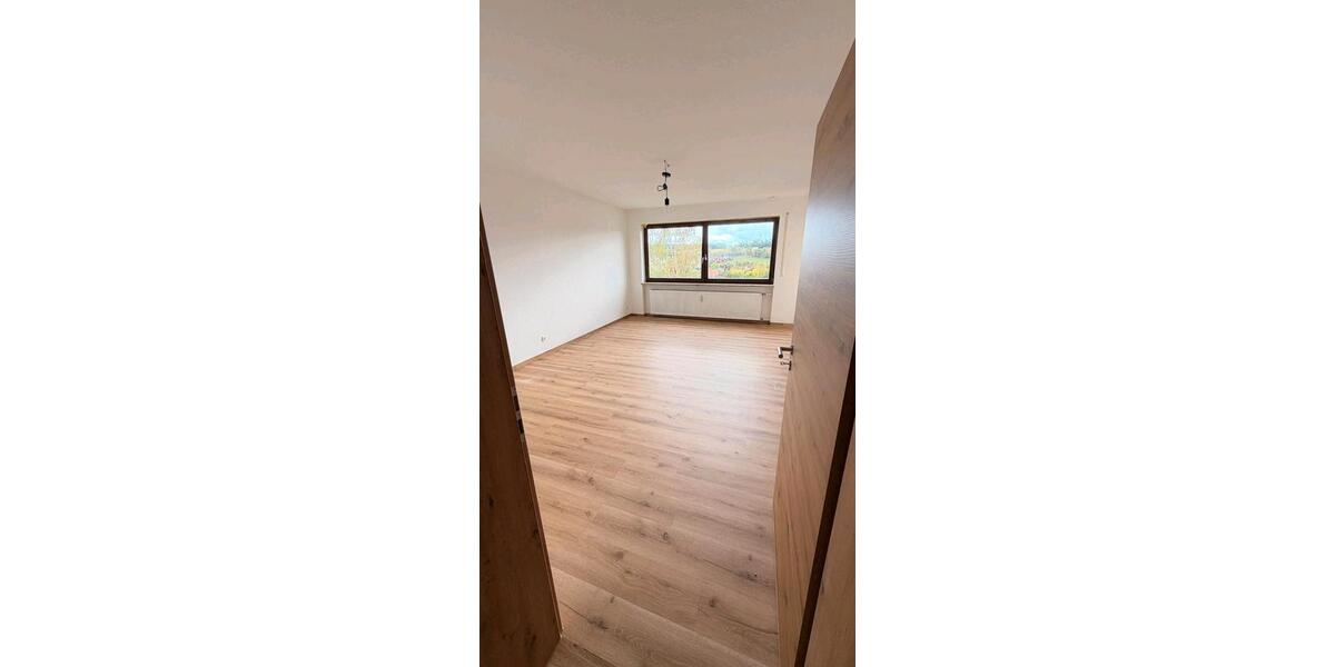 Etagenwohnung Dietenhofen - 4.5 Zimmer, 108 m&sup2;, 990&euro; | Angebot:27612324