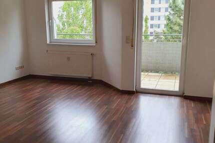 Wohnung Nürnberg Langwasser - 2 Zimmer, 65 m&sup2;, 640&euro; | Angebot:26653601