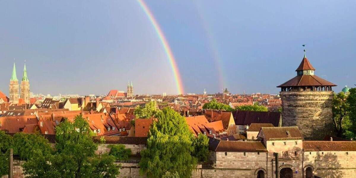 Rarität ! Traumwohnung in Traumlage Nürnberg-Johannis mit Blick über die Dächer von Nürnberg inkl. Burgblick 4 zimmer