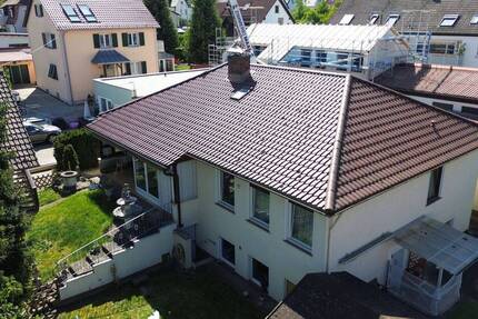 Großzügiges Bungalow mit ELW und Garage in Herzogenaurach-Nähe Innenstadt 7 zimmer