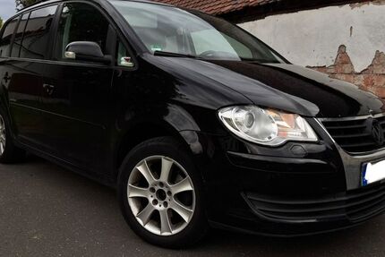 VW Touran 144.500 km 3.990 &euro; Kalchreuth 90562